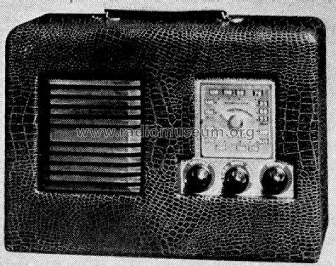 P60 ; Automatic Radio Mfg. (ID = 1051851) Radio