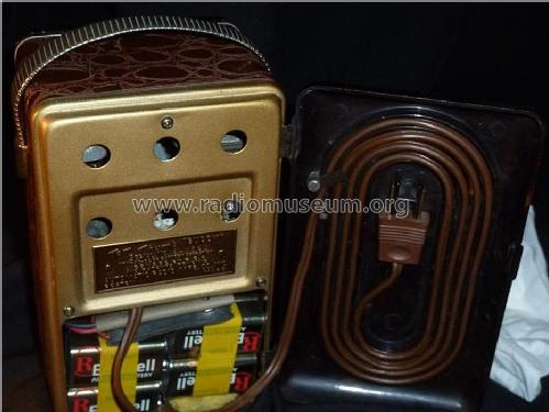 Tom Thumb Buddy; Automatic Radio Mfg. (ID = 1218920) Radio