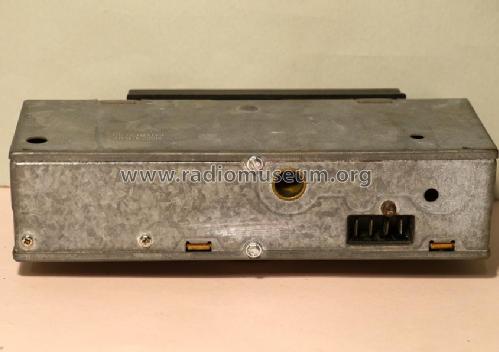 620; Autovox SPA; Roma (ID = 1788333) Car Radio