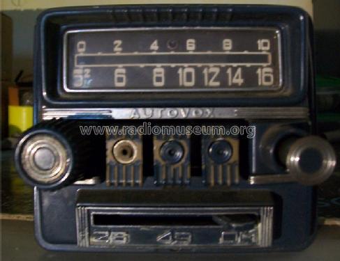 RA15; Autovox SPA; Roma (ID = 1482257) Car Radio