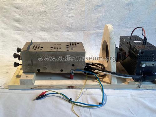 RA7/F; Autovox SPA; Roma (ID = 2916929) Car Radio