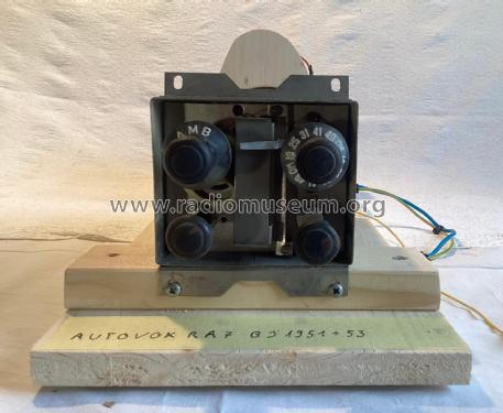 RA7/F; Autovox SPA; Roma (ID = 2916930) Car Radio