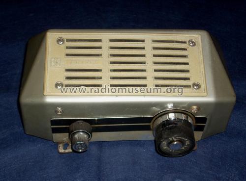 RC 425; Autovox SPA; Roma (ID = 1750649) Car Radio