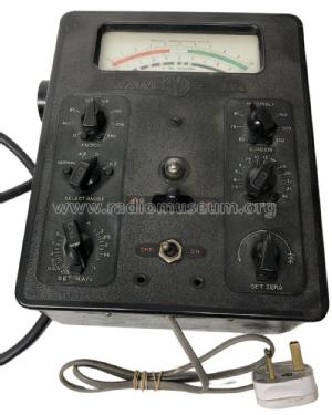 Valve Tester Two Panel; AVO Ltd.; London (ID = 2804147) Equipment