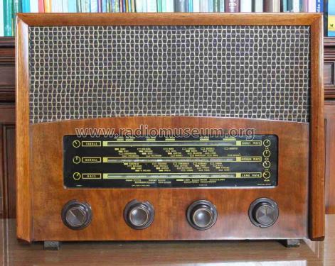 B55; Banner; Slough (ID = 1915284) Radio