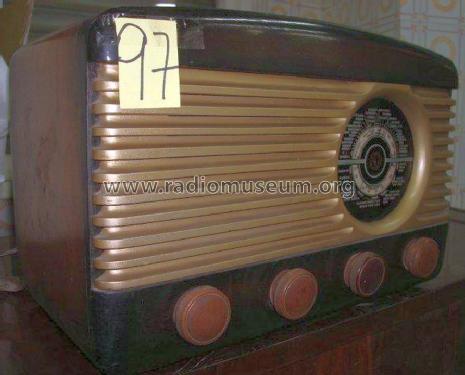 R-225; Radio Bayona; (ID = 1394924) Radio