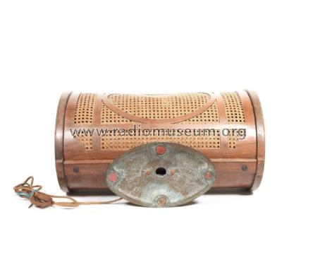 Eckophonic Resonator ; Eckhardt Corporation (ID = 2949128) Speaker-P