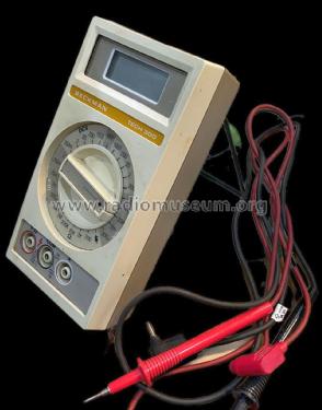 Digital Multimeter TECH 300; Beckman Instruments, (ID = 2913501) Equipment