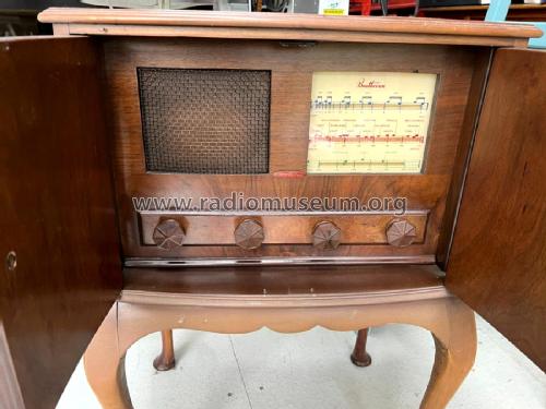 Cabinet Console 5 Valve Console; Beethoven Brand, (ID = 2932017) Radio