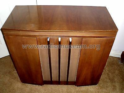 Westminster FM/AM Radiogram ; Westminster Brand, (ID = 2930565) Radio