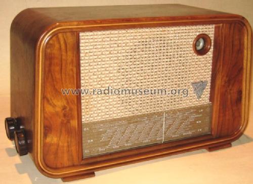 5202 Radio Biennophone; Marke, build 1952/1953, 6 pictures |Radiomuseum.org