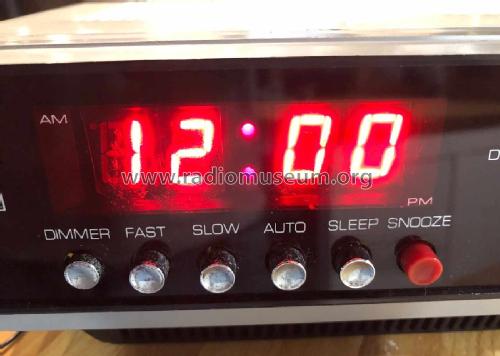 Royal Digital Clock Radio Led ; Binatone; Global (ID = 2994426) Radio