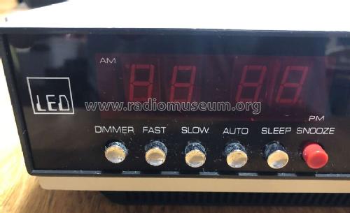 Royal Digital Clock Radio Led ; Binatone; Global (ID = 2994427) Radio