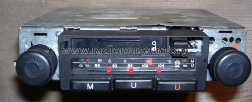 Sebring Stereo 90 104 692 ; Blaupunkt Ideal, (ID = 980924) Autoradio