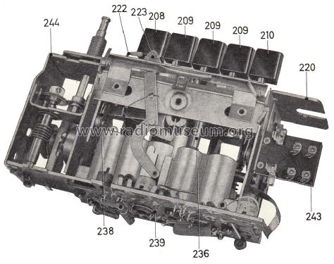 Stuttgart TR ab E 350001; Blaupunkt Ideal, (ID = 1984731) Car Radio