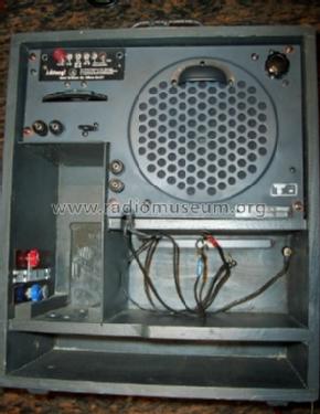 Wehrmacht - Rundfunkempfänger WR kl.battr.; Blaupunkt Ideal, (ID = 215670) Radio