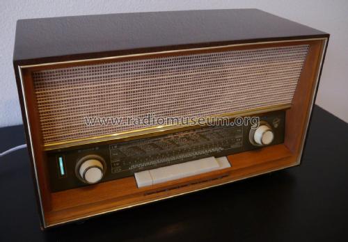 Excelente radio antigua, de origen aleman, funcionando perfectamente, la  marca Blaupunt, Verona,funcionando perfectamente