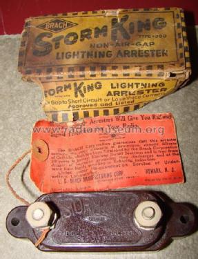 Storm-King 300; Brach Mfg. Co.,L.S.; (ID = 1781824) Radio part