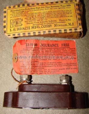 Storm-King 300; Brach Mfg. Co.,L.S.; (ID = 1781825) Radio part