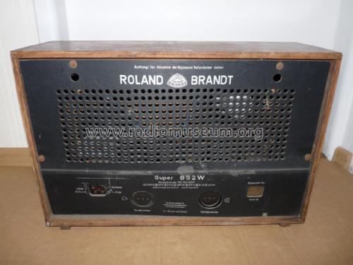 852W; Brandt Roland Brandt (ID = 1915009) Radio