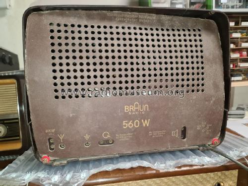 560W; Braun; Frankfurt (ID = 3092501) Radio