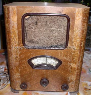 Cosmophon 1933 777S; Braun; Frankfurt (ID = 2304935) Radio