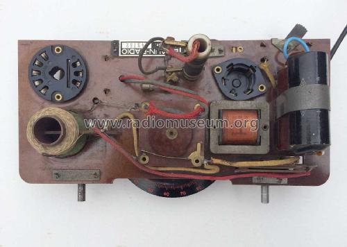 Deutscher Kleinempfänger 1938 DKE38; Braun; Frankfurt (ID = 2649002) Radio