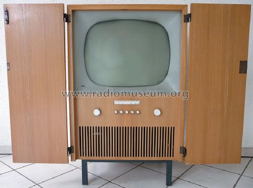 HFS2; Braun; Frankfurt (ID = 1202287) Televisore