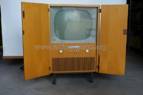 HFS2; Braun; Frankfurt (ID = 2690419) Televisore