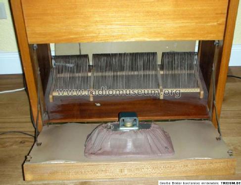 Musikschrank MS2 Ch= RC60, RC55 UK; Braun; Frankfurt (ID = 1144714) Radio