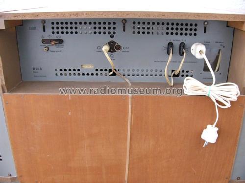 Musikschrank R22A CH= RC82C-U; Braun; Frankfurt (ID = 1612102) Radio