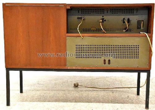 Stereo-Anbau-Musikschrank R11 Ch= RC82; Braun; Frankfurt (ID = 2532793) Radio