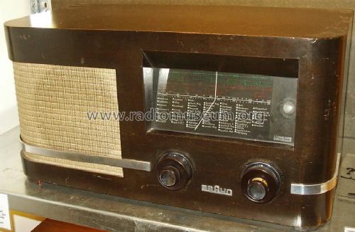 239W; Braun; Frankfurt (ID = 1038436) Radio