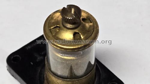 Trimmer Capacitor ; Bremer-Tully Mfg. Co (ID = 3054022) Radio part