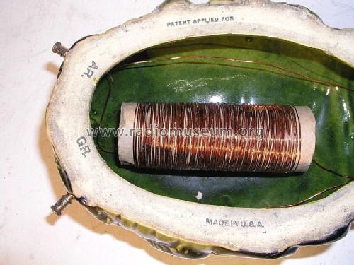 The Mystic Bug crystal radio; Brush Pottery Co., (ID = 1030537) Crystal