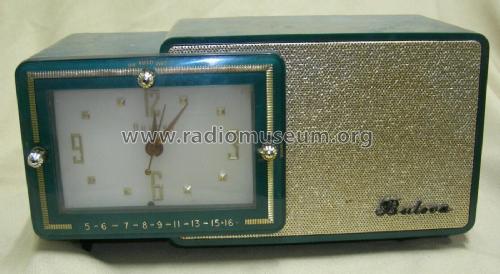 Clock Radio 100; Bulova Watch Corp.; (ID = 2822235) Radio