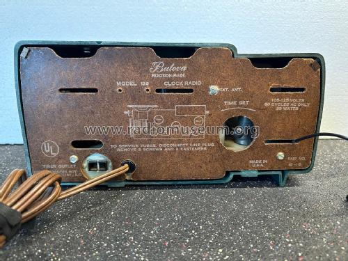 Clock Radio 120; Bulova Watch Corp.; (ID = 3151164) Radio
