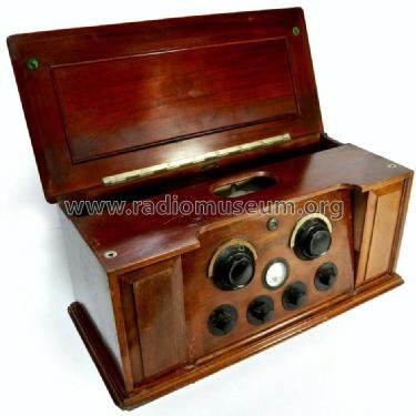 Universal Screened Five ; Burndept Ltd. London (ID = 2648726) Radio