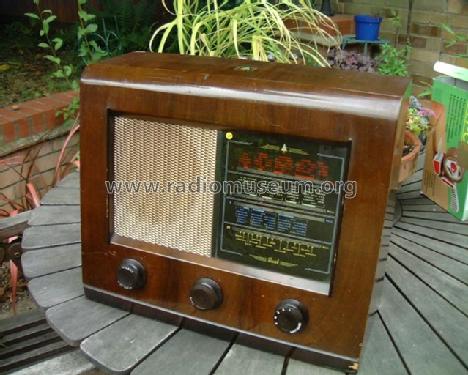 EBS31; Bush Radio; London (ID = 299602) Radio