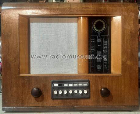 PB53; Bush Radio; London (ID = 3084586) Radio