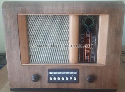 PB53; Bush Radio; London (ID = 3084587) Radio