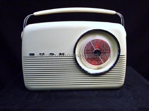 TR82C; Bush Radio; London (ID = 996554) Radio