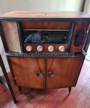 Unknown Console ; Bush Radio Ltd.; (ID = 2819177) Radio