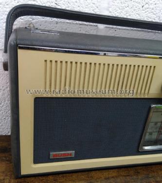 VTR133; Bush Radio; London (ID = 2880955) Radio