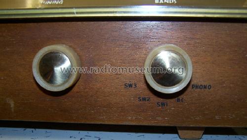 6-T-104 ; Canadian (ID = 1429626) Radio