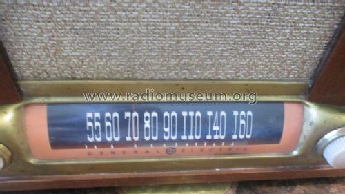 C-451 ; Canadian General (ID = 2981474) Radio