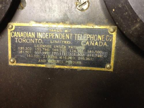 Universal Receiving Set ; Canadian Independent (ID = 1581552) Radio