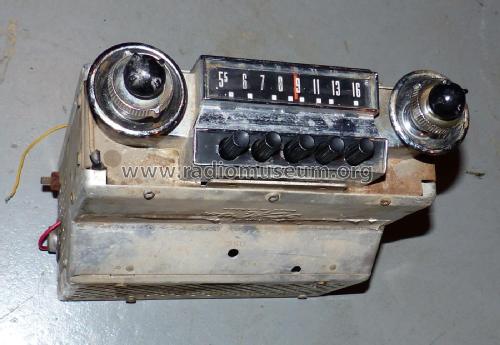 1A-18805-A ; Canadian Marconi Co. (ID = 2443180) Car Radio