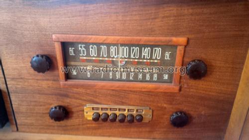 243 ; Canadian Marconi Co. (ID = 1997641) Radio