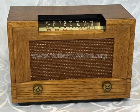 275A ; Canadian Marconi Co. (ID = 2796268) Radio
